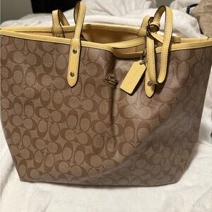 Large Coach tote